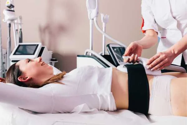 woman having body sculpting to help improve her body image and her mental health Enfield Highway